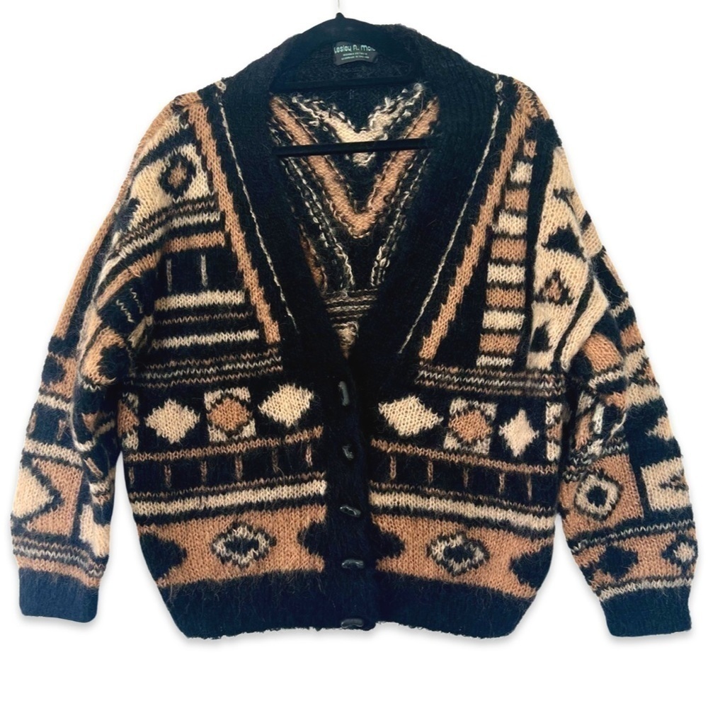 Lesley A. Mole Handmade Wool Cardigan England Toggle Button Vintage Sweater